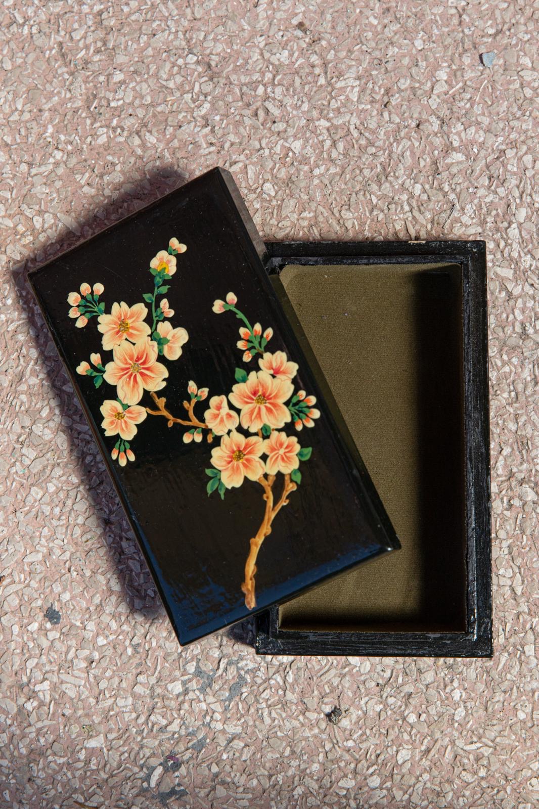 Jewellery box