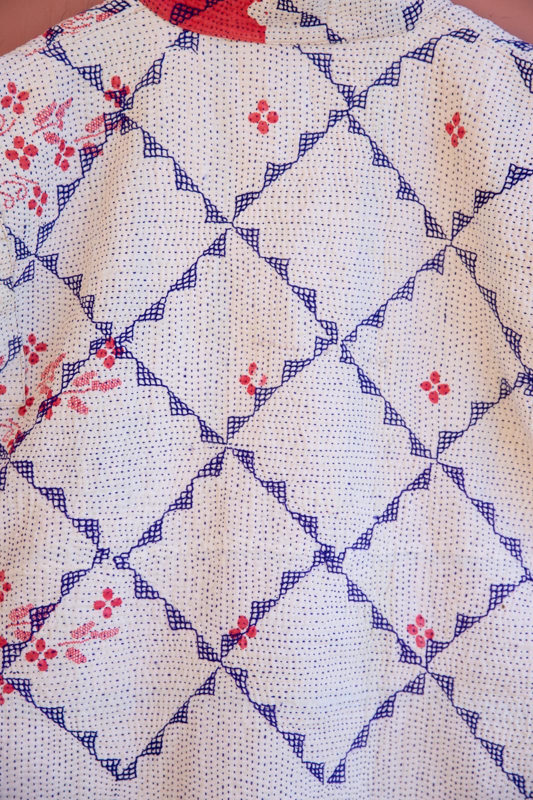 OLD KANTHA VEST