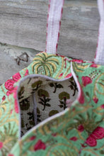 Load image into Gallery viewer, Hand block printed hand bag

