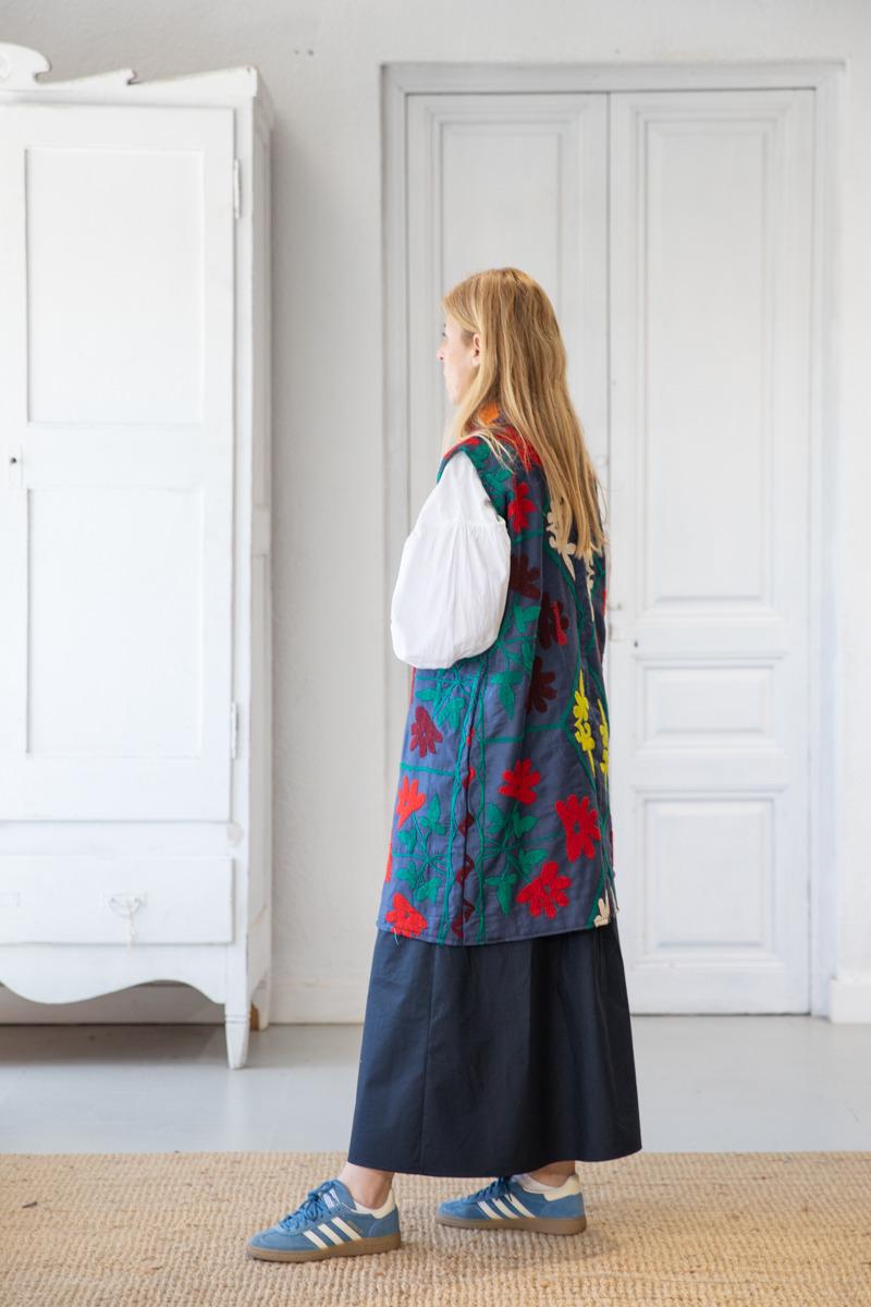 SUZANI VINTAGE VEST