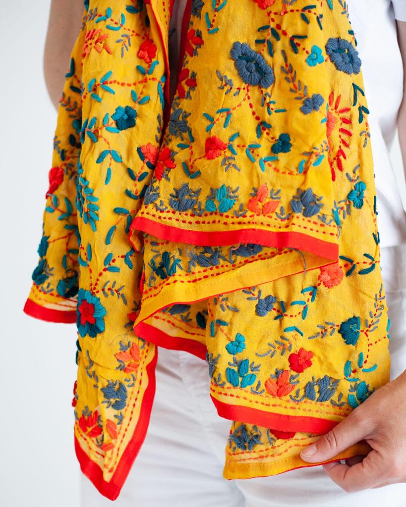 Shawl embroidered