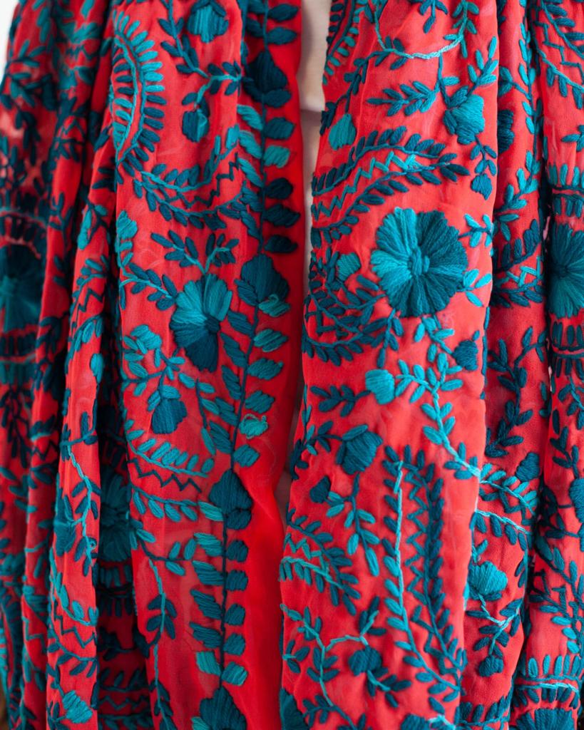 Shawl embroidered
