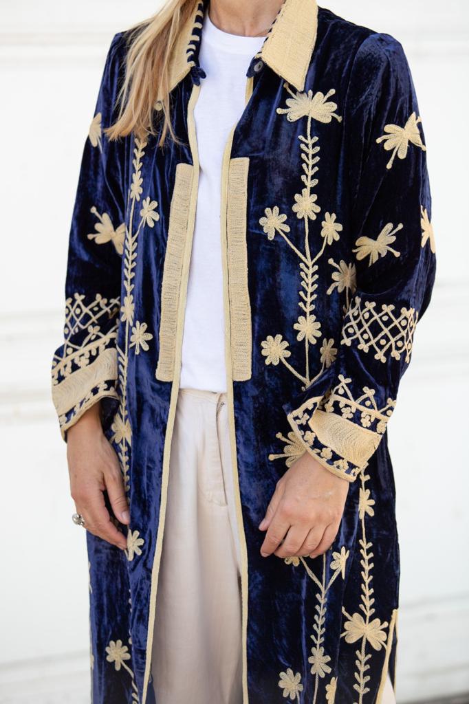 Silk velvet embroidered kimono