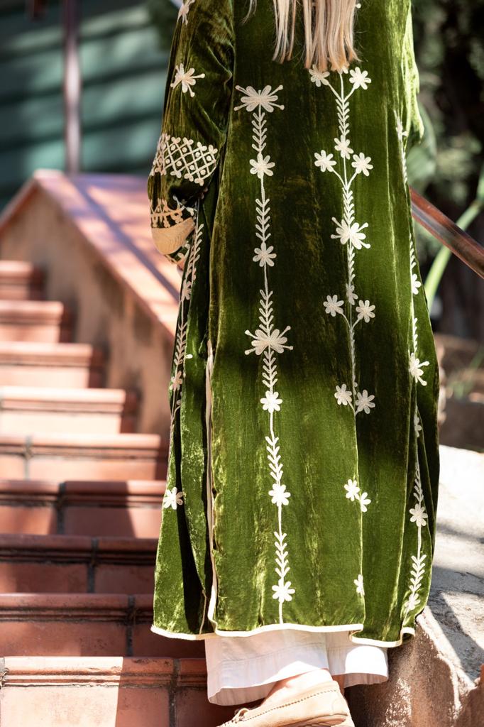 Silk velvet embroidered kimono