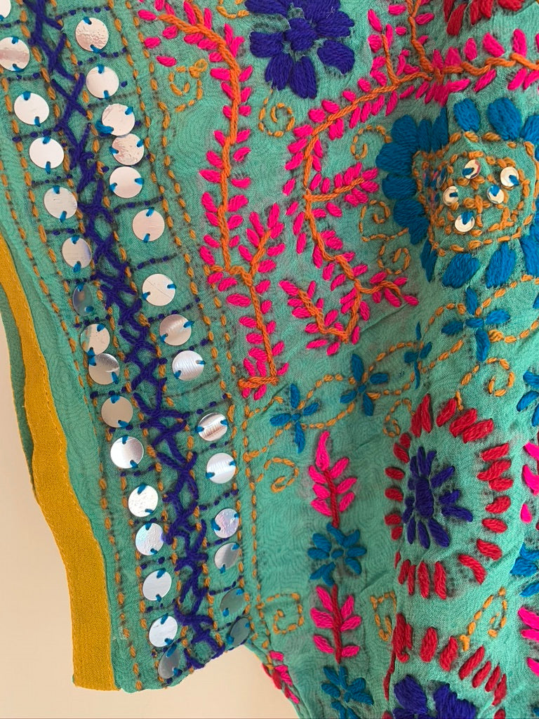 Pulkari Kimono