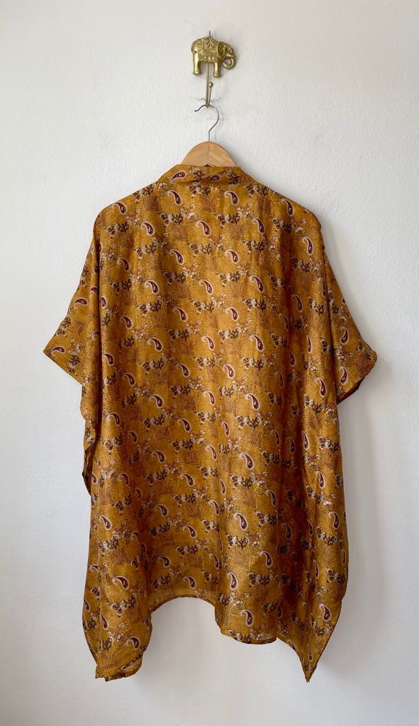SHORT SILK KIMONO