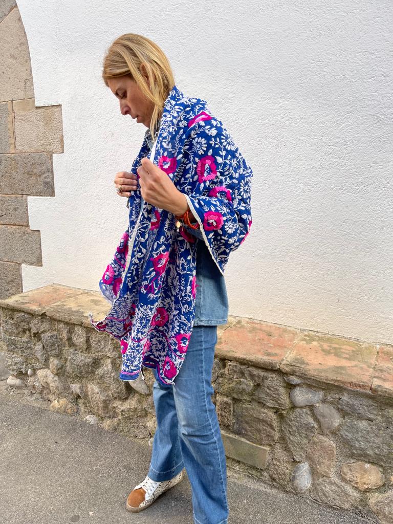 Shawl embroidered
