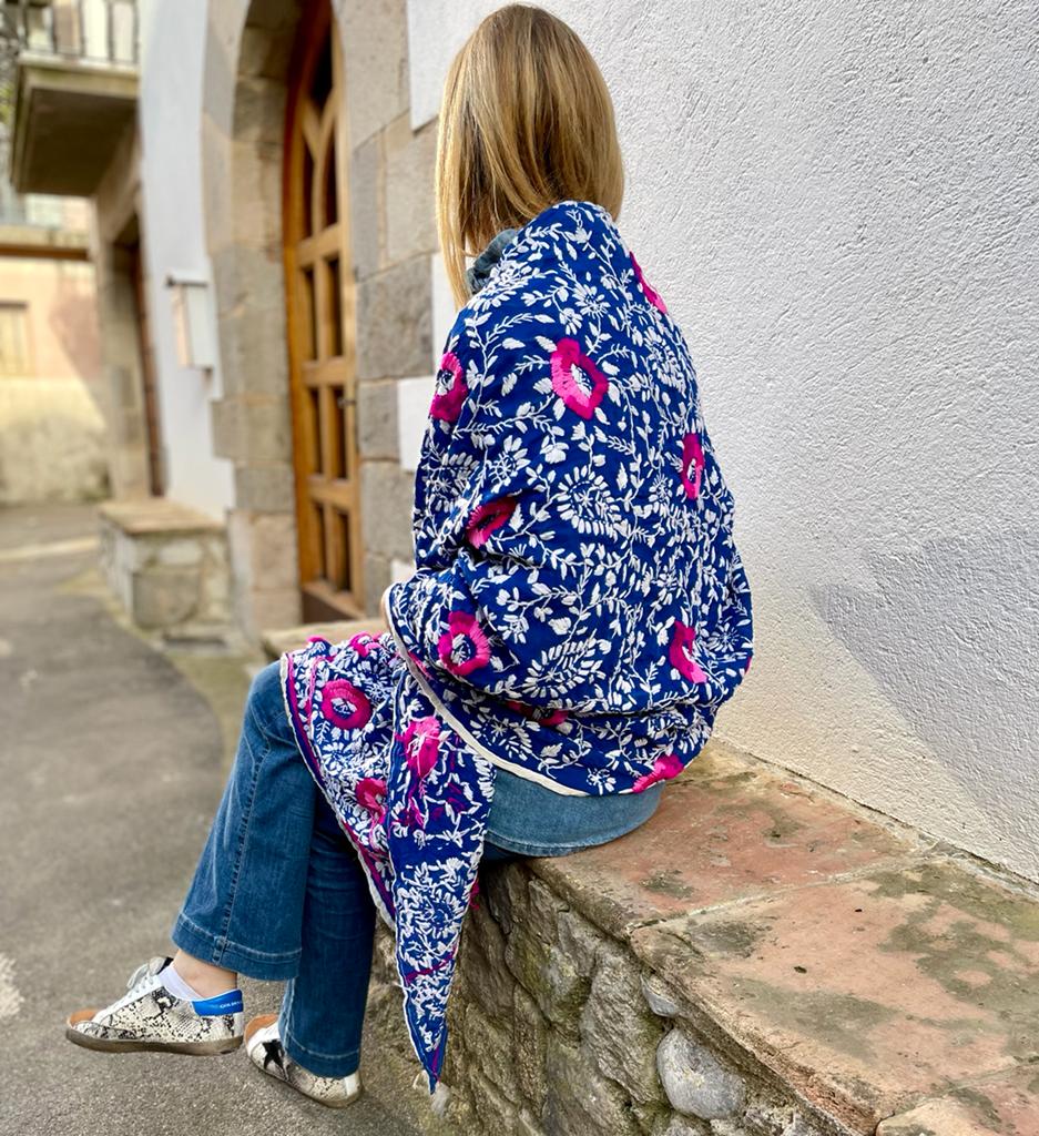 Shawl embroidered
