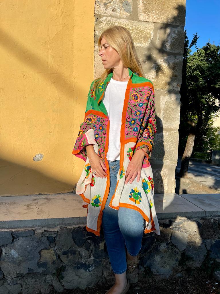 Shawl embroidered