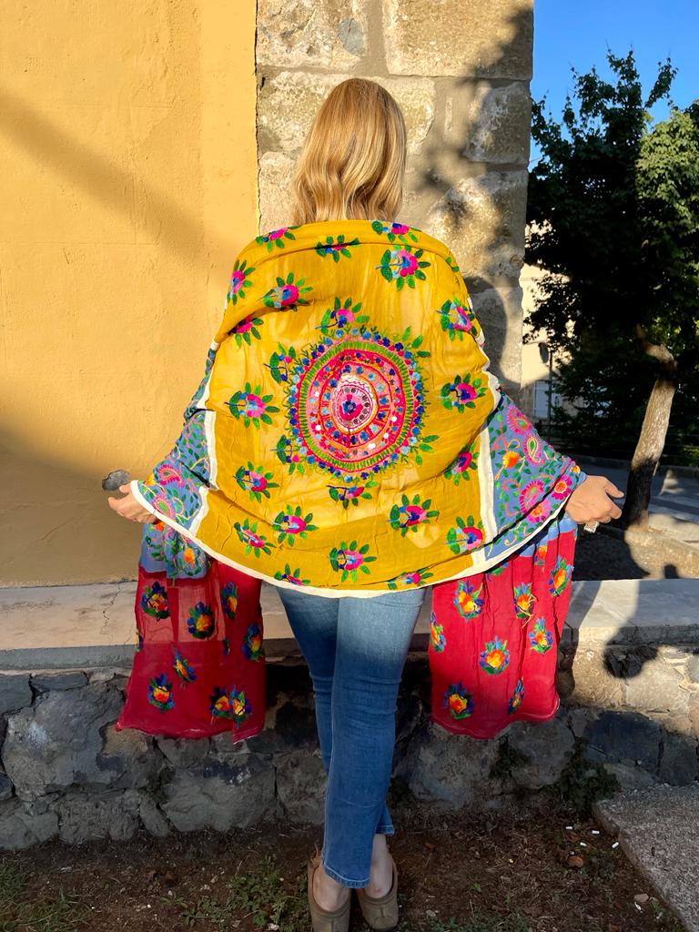 Shawl embroidered