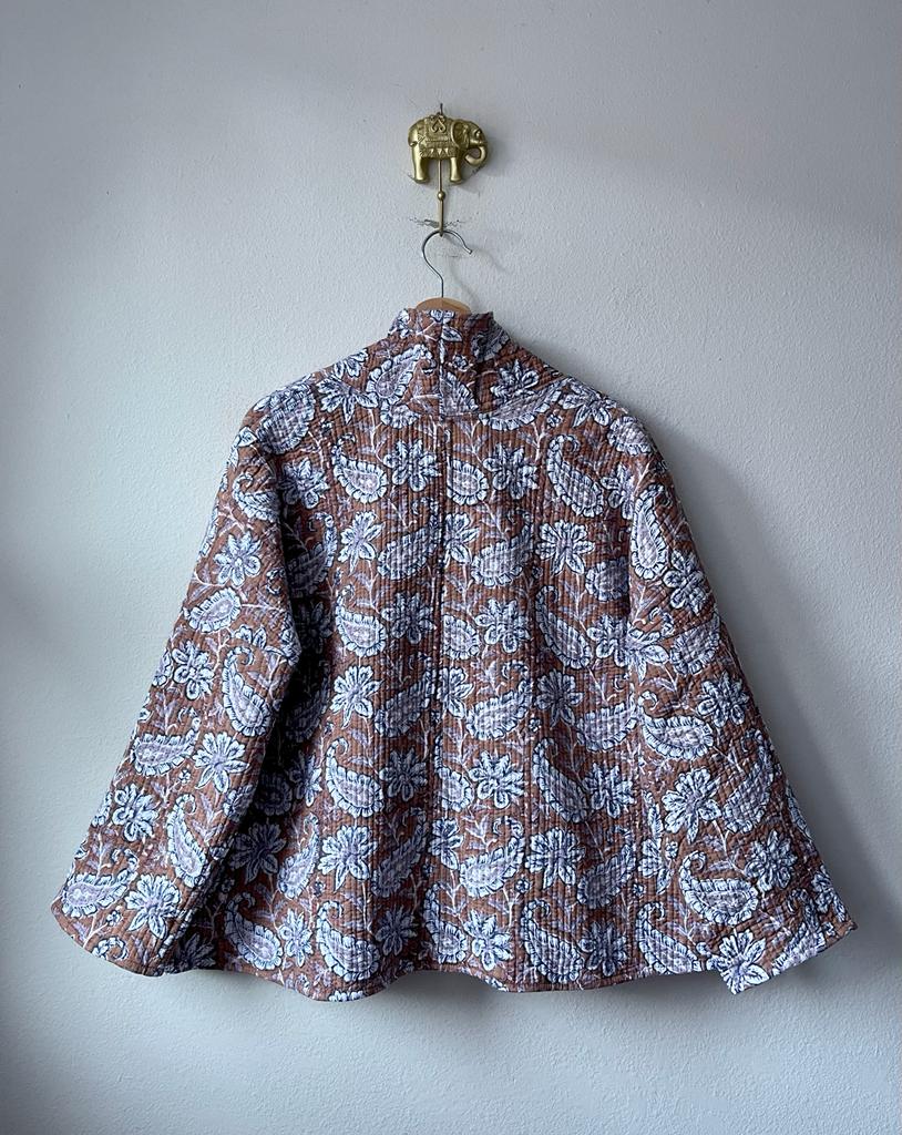 Quilted kimono reversible