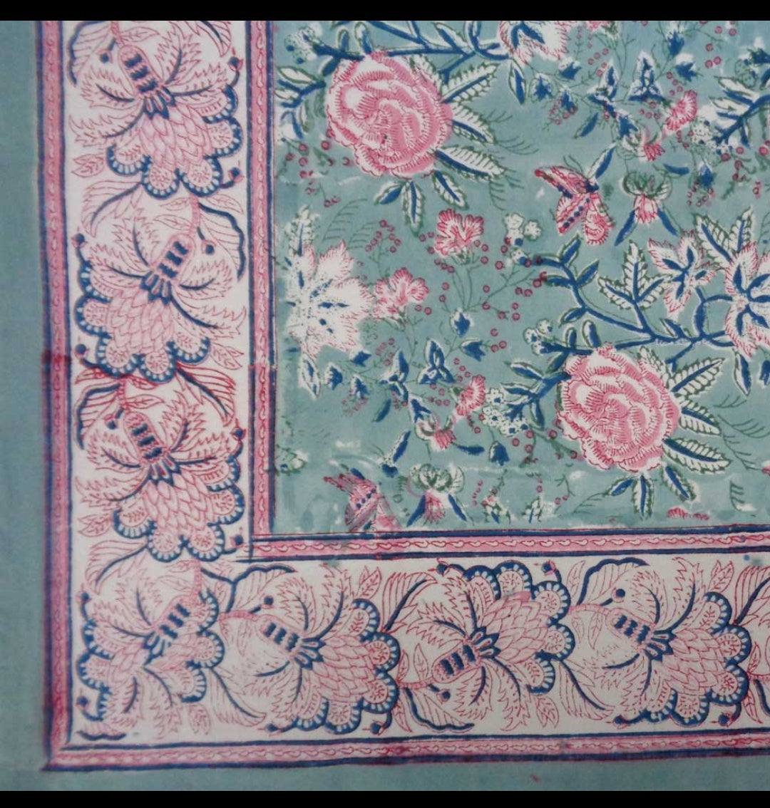 Block Print Table Cloth (150 cms X 150 cms. 4 comensales)