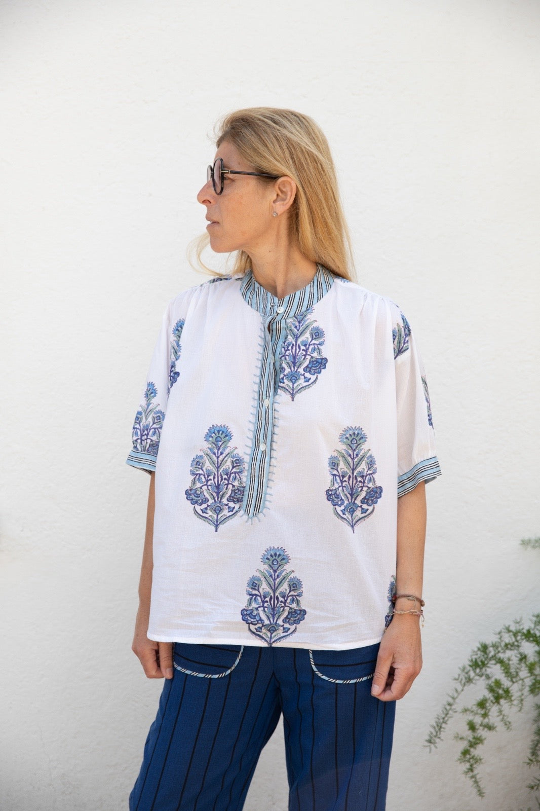 Blue flowers shirt