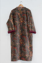 Carica l&#39;immagine nel visualizzatore di Gallery, Velvet Pashley Green kimono
