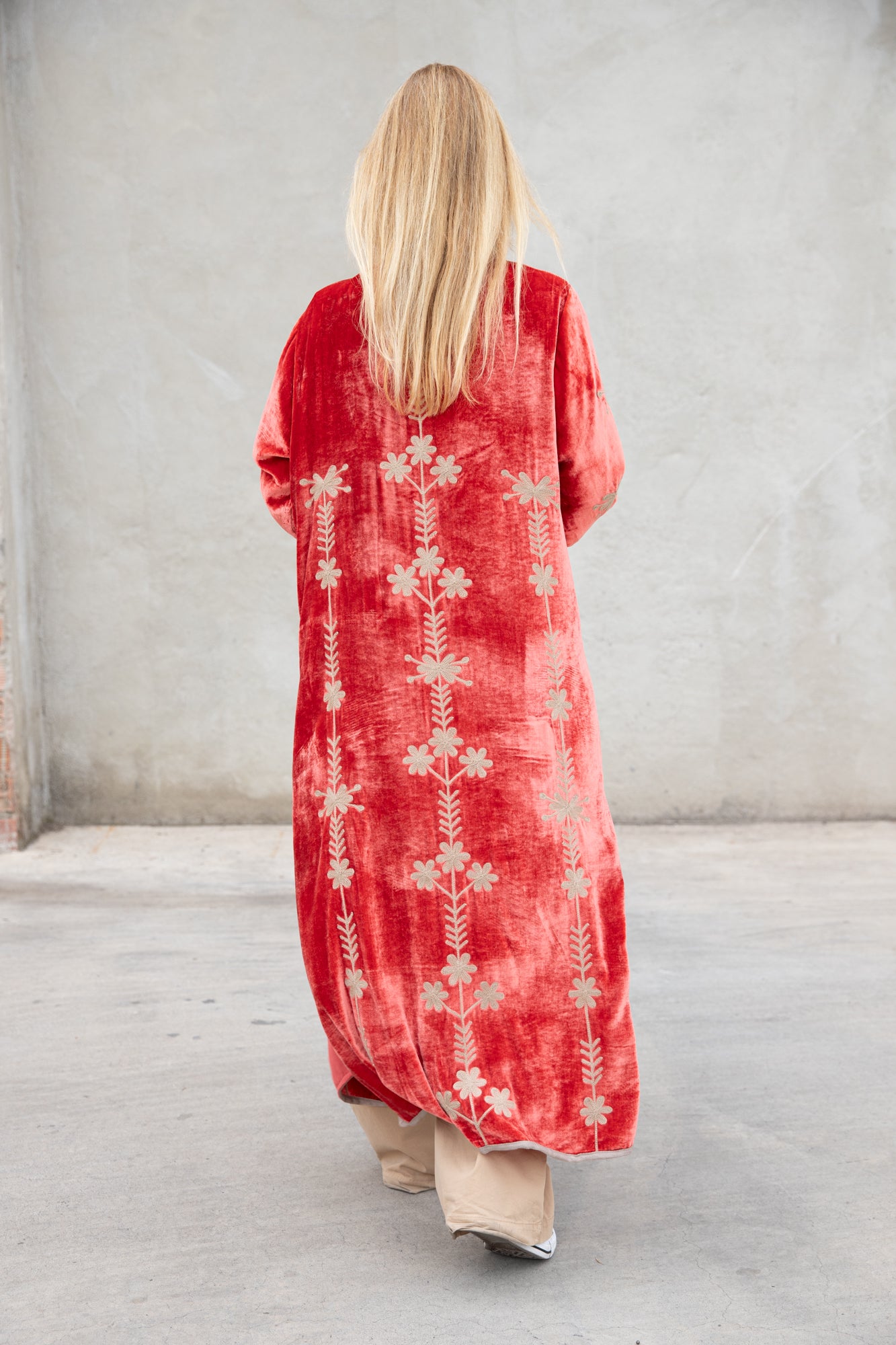 Silk velvet embroidered kimono