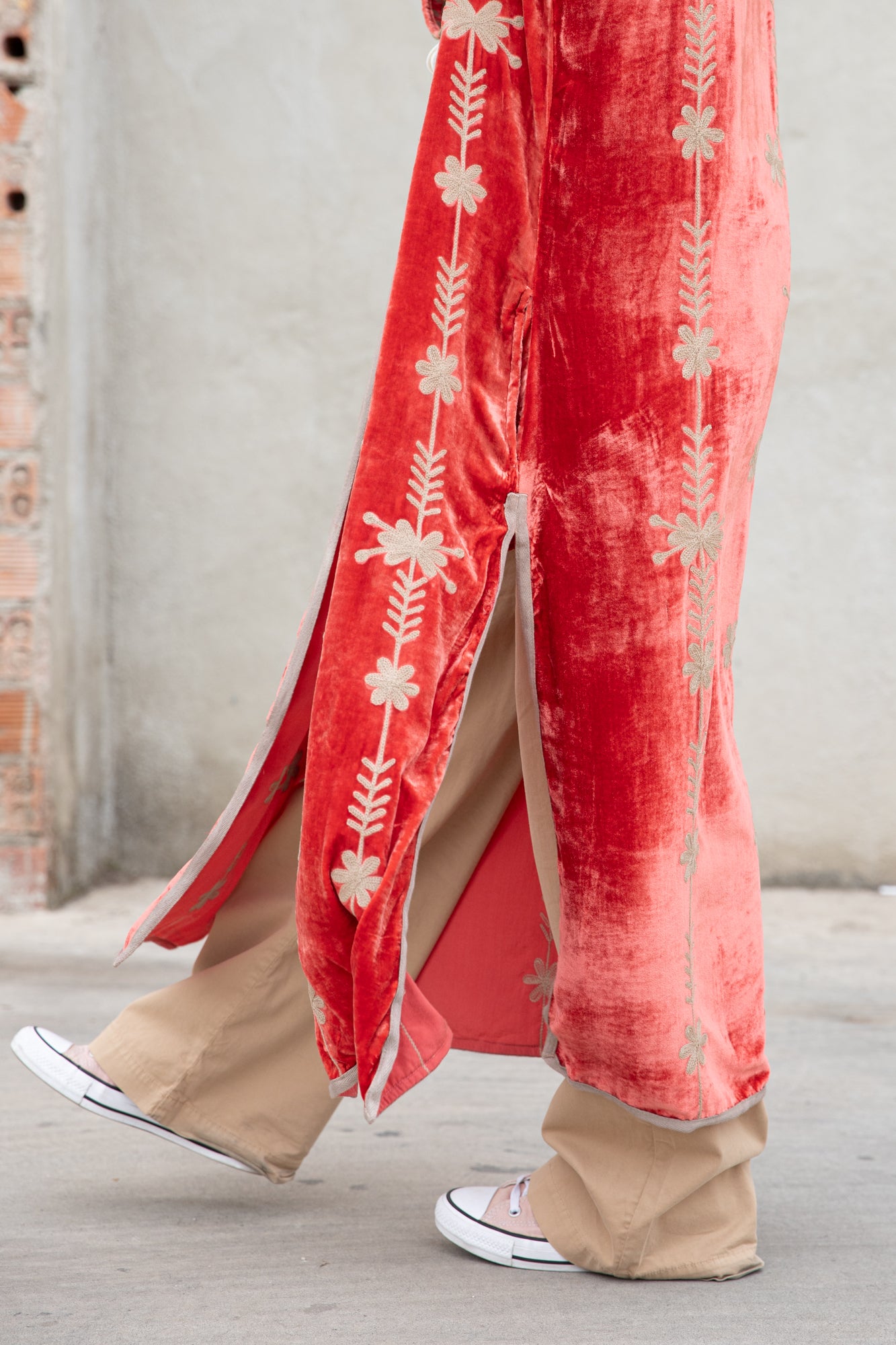 Silk velvet embroidered kimono