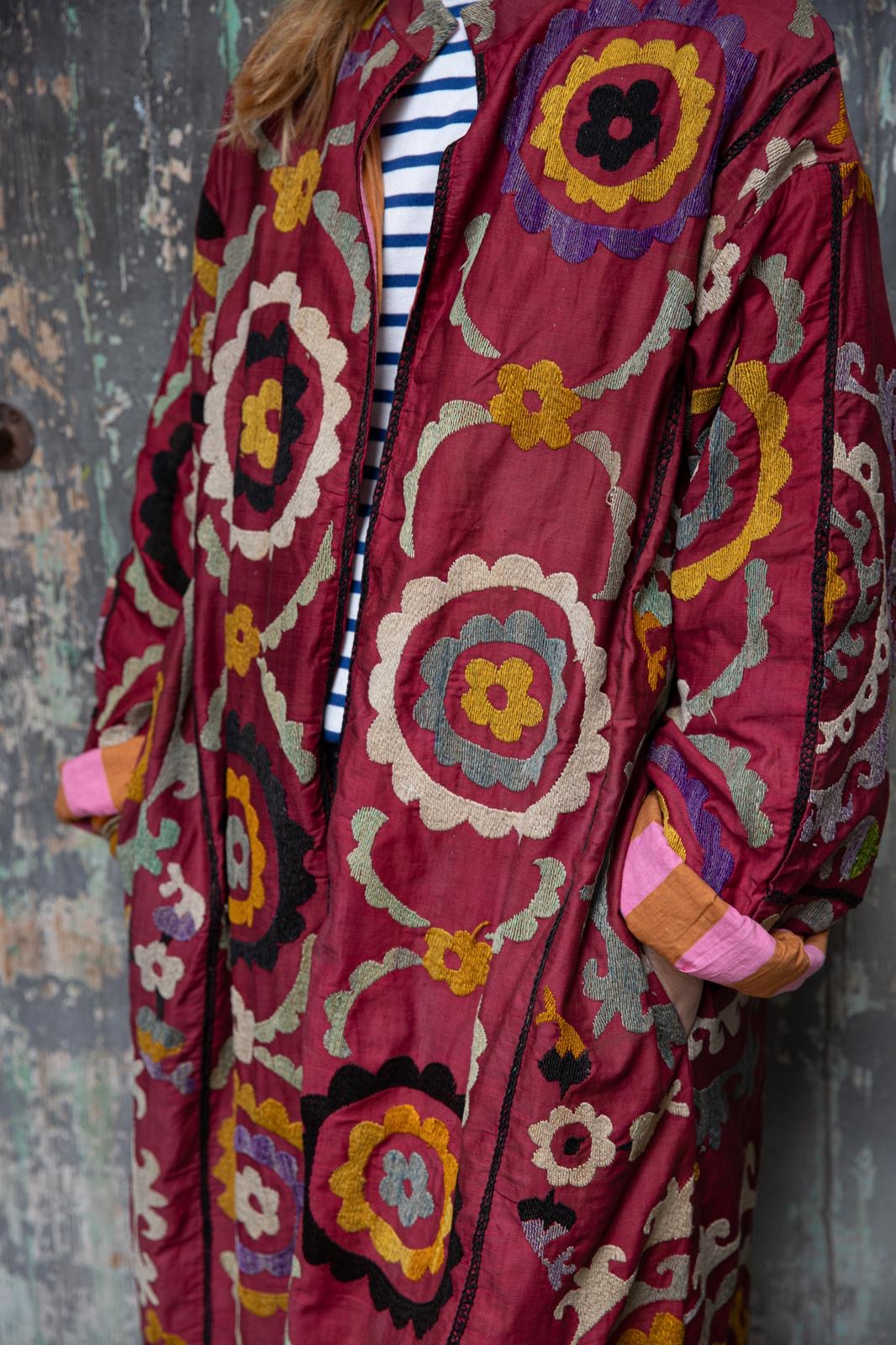 LONG VELVET SUZANI