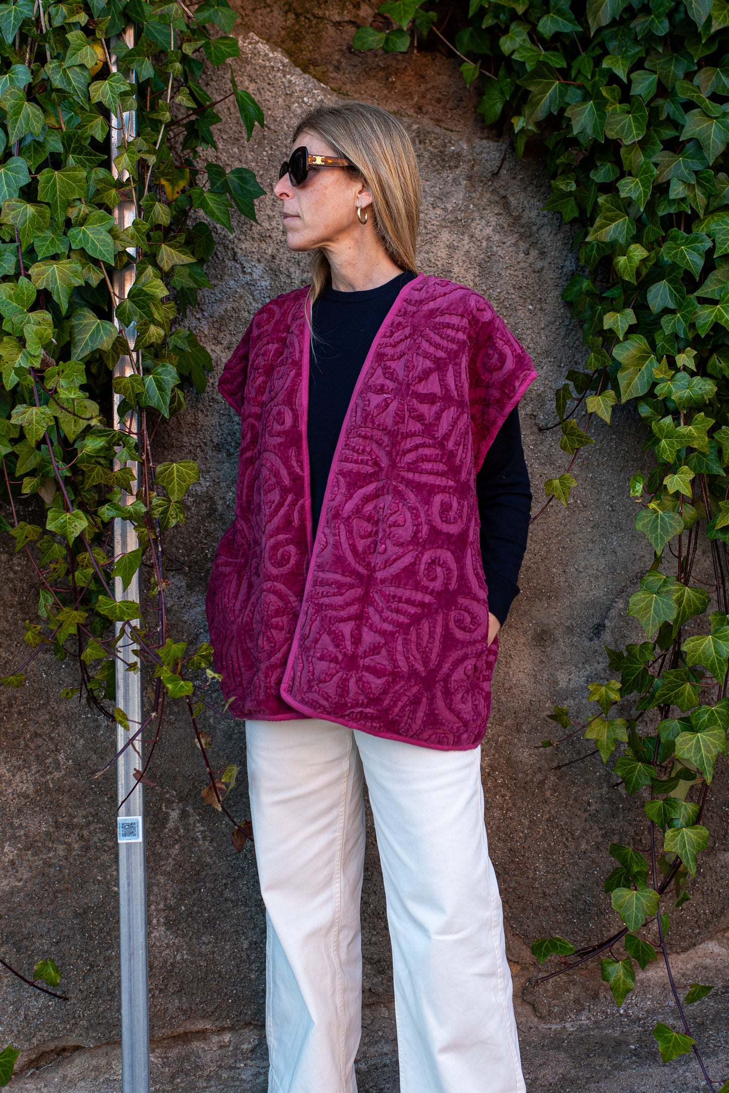 Velvet Sleevless Jacket