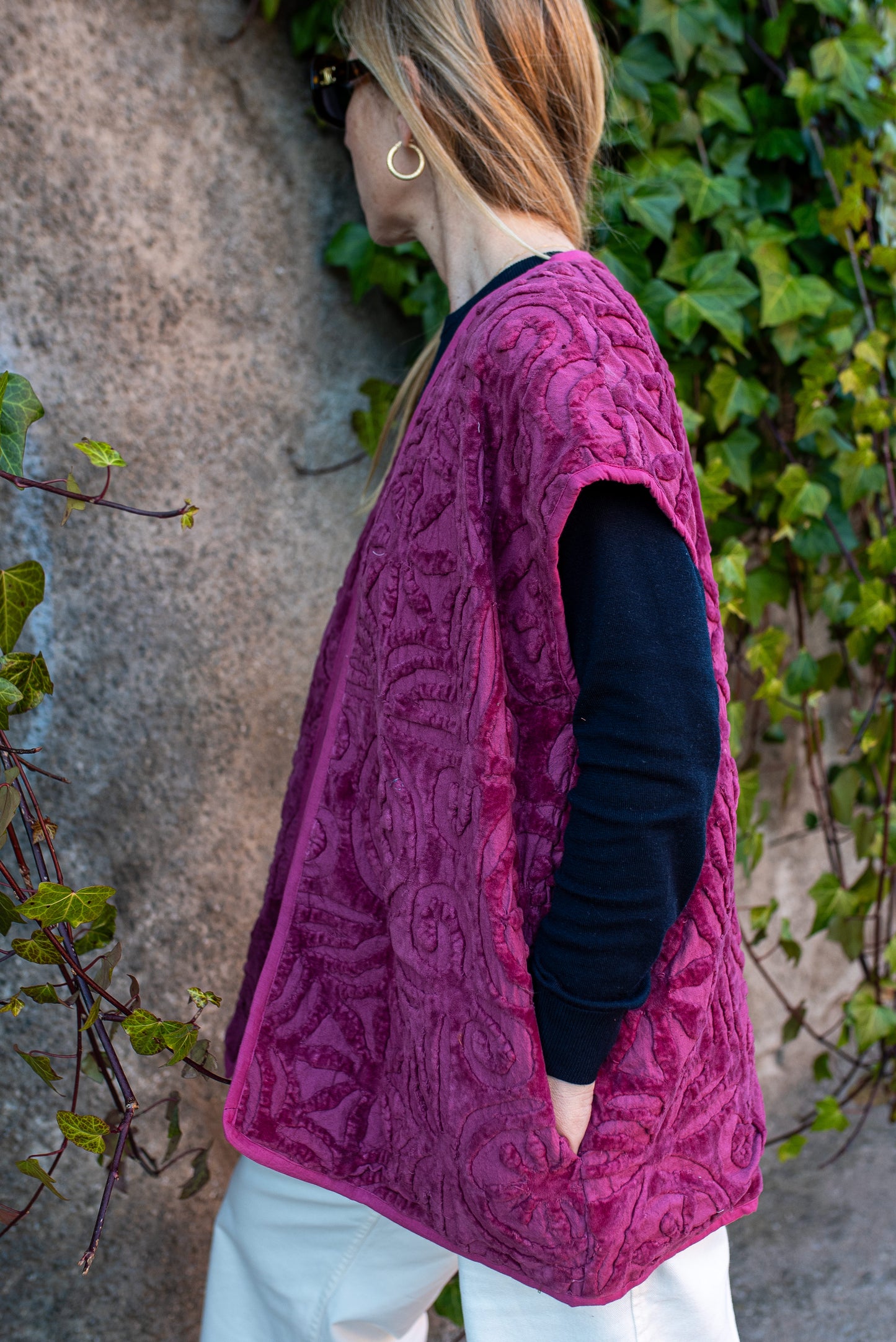 Velvet Sleevless Jacket