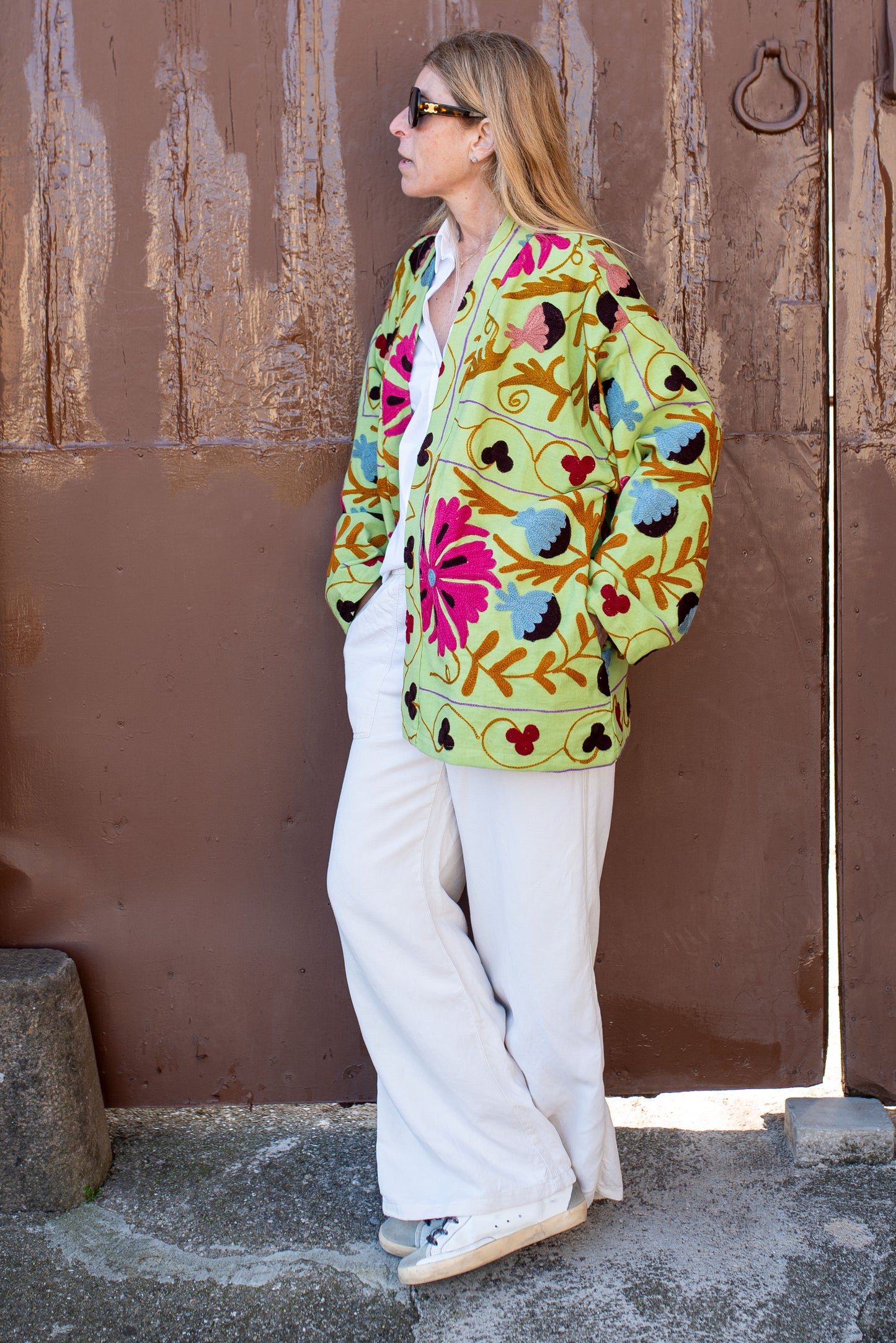 Velvet Embroidery Short Jacket