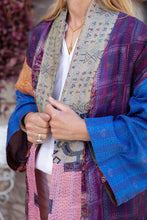 Charger l&#39;image dans la galerie, Silk Vintage Kantha kimono

