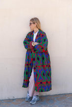 Carica l&#39;immagine nel visualizzatore di Gallery, Red Capri cotton embroidered ikat kimono
