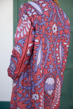 Charger l&#39;image dans la galerie, Long Suzani Kimono
