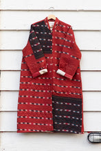 Load image into Gallery viewer, Saree quilted coat
