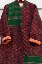 Load image into Gallery viewer, Saree quilted coat
