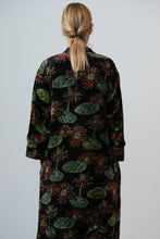 Load image into Gallery viewer, Meera Silk Velvet Kimono
