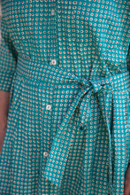 Charger l&#39;image dans la galerie, Audrey Green dots dress
