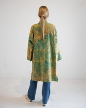 Load image into Gallery viewer, Kantha vintage kimono
