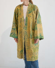 Load image into Gallery viewer, Kantha vintage kimono
