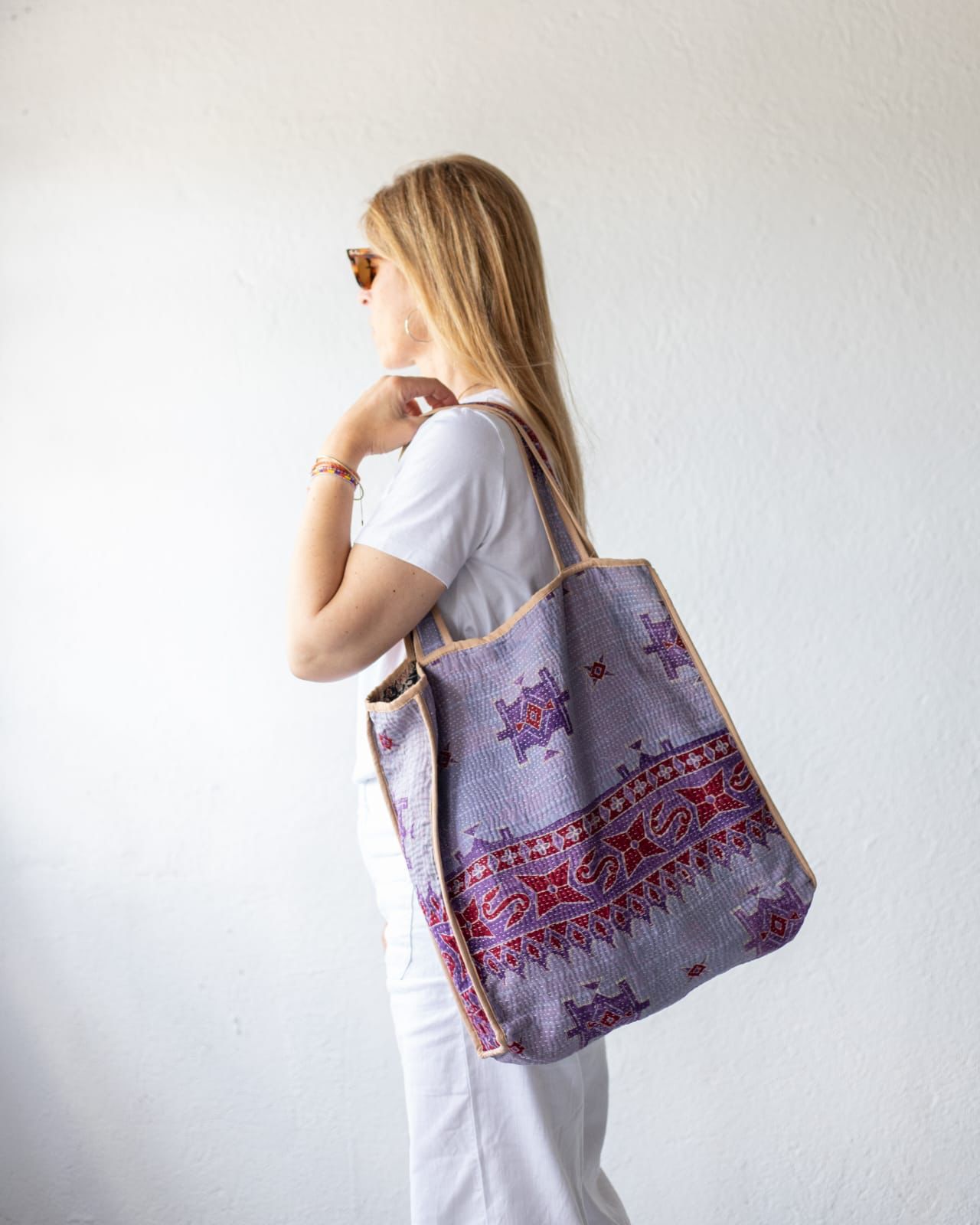 Reversible market kantha bag