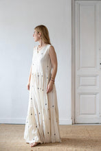 Carica l&#39;immagine nel visualizzatore di Gallery, Organic Cotton Dress
