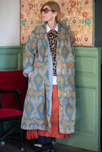 Charger l&#39;image dans la galerie, Velvet embroidery kimono
