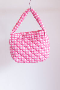 Quilted hand bag