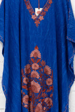 Load image into Gallery viewer, Long embroidered kaftan
