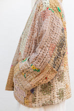 Carica l&#39;immagine nel visualizzatore di Gallery, KANTHA PATCHWORK JACKET

