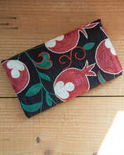 Load image into Gallery viewer, Suzani Clutch Bag
