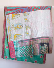 Charger l&#39;image dans la galerie, Old kantha pareo
