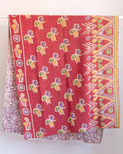 Carica l&#39;immagine nel visualizzatore di Gallery, Old kantha reversible pareo
