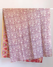 Carica l&#39;immagine nel visualizzatore di Gallery, Old kantha reversible pareo
