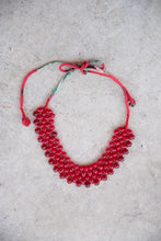 Cargar imagen en el visor de la galería, Red Glass Necklace
