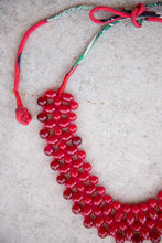 Cargar imagen en el visor de la galería, Red Glass Necklace
