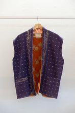 Load image into Gallery viewer, Old Kantha reversible vest
