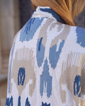 Load image into Gallery viewer, White  Capri cotton embroidery ikat kimono
