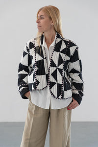 Short quilted jacket