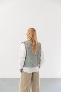 QUILTED REVERSIBLE VEST