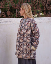 Charger l&#39;image dans la galerie, Quilted Kimono with belt
